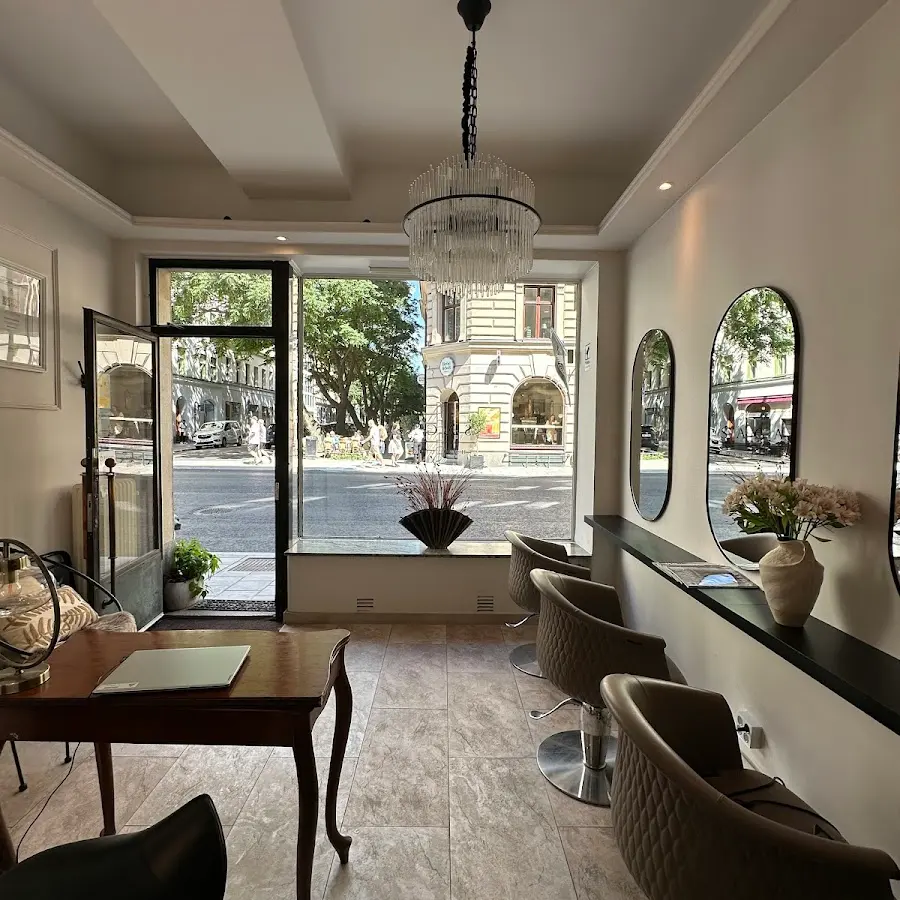 Foto från SAGA Hårstudio Frisör Kungsholmen i Stockholm